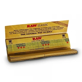 Cigaretové Papieriky RAW – King Size + Filtre - otvorené s pohľadom na papieriky